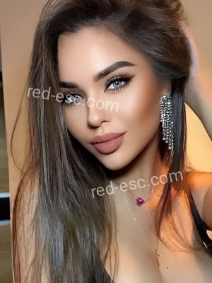 Камила — Гусев