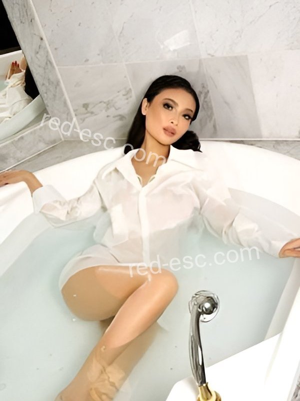Камилла — Гусев